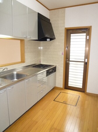 サンクレールC棟の物件内観写真